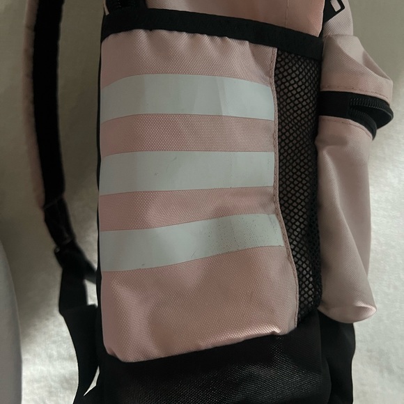 Adidas Original Base Backpack - Picture 8 of 9
